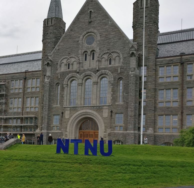 Colour photograph of part of the front of an NTNU (Norwegian University of Science and Technology)